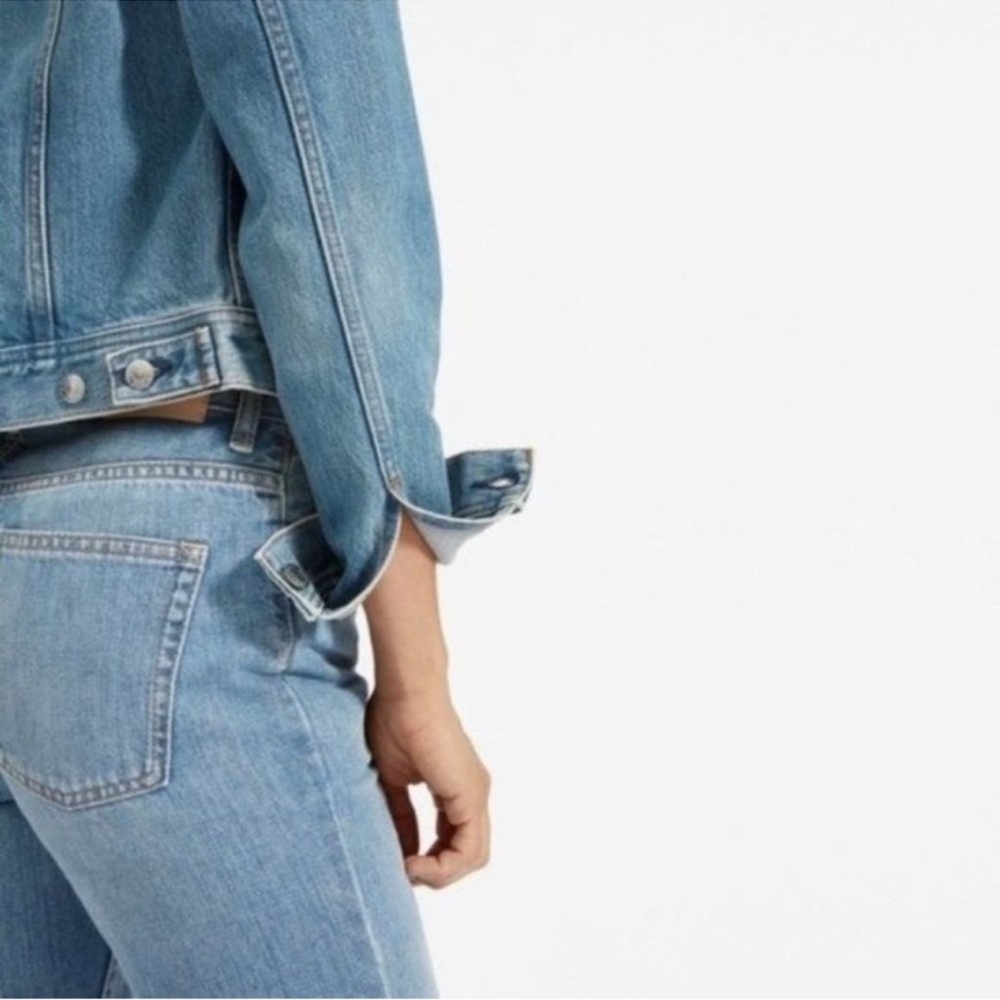 Everlane | Jacket | The Cropped Denim Jacket - Picture 5 of 13